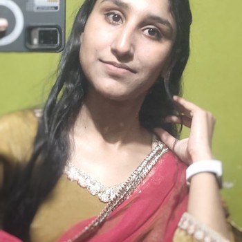 Aarvi tanwar